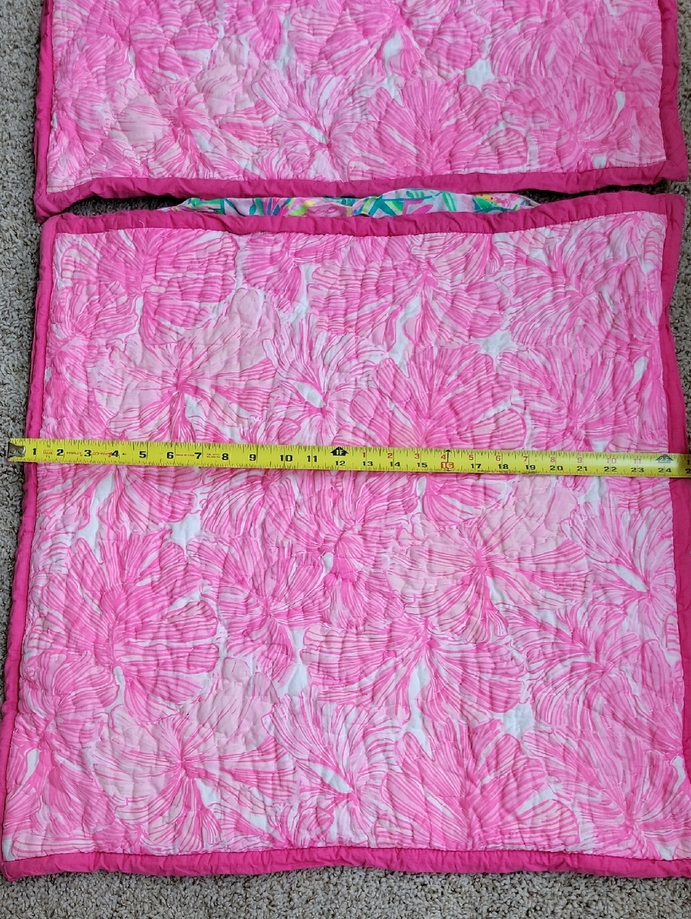 2 Lilly Pulitzer - Pottery Barn Tropical Floral Quilted Pillow Shams 26" By 26" - Picture 4 of 9